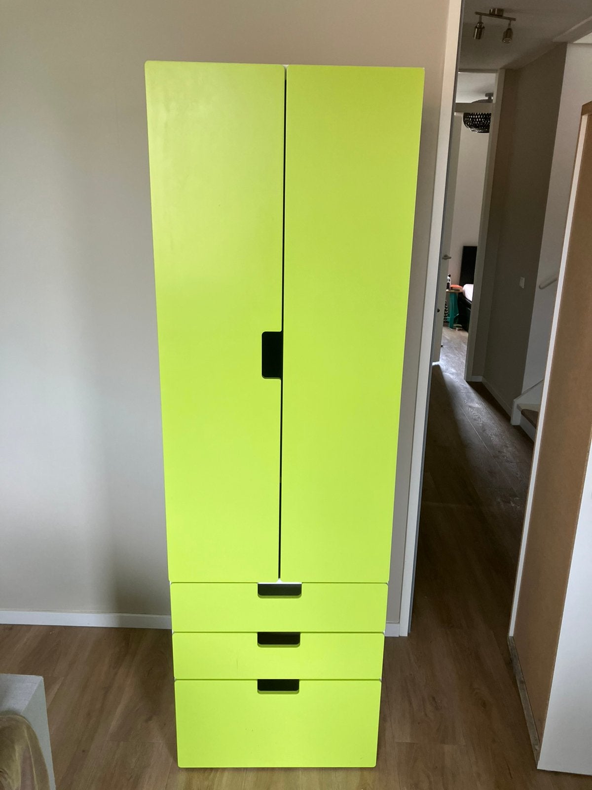 Ikea stuva kinderkledingkast groen, Ophalen, Zo goed als nieuw