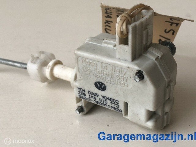 Tankklepvergrendelingsmotor 1K6810773 Volkswagen Golf V 2004, Gebruikt, Volkswagen, Ophalen of Verzenden