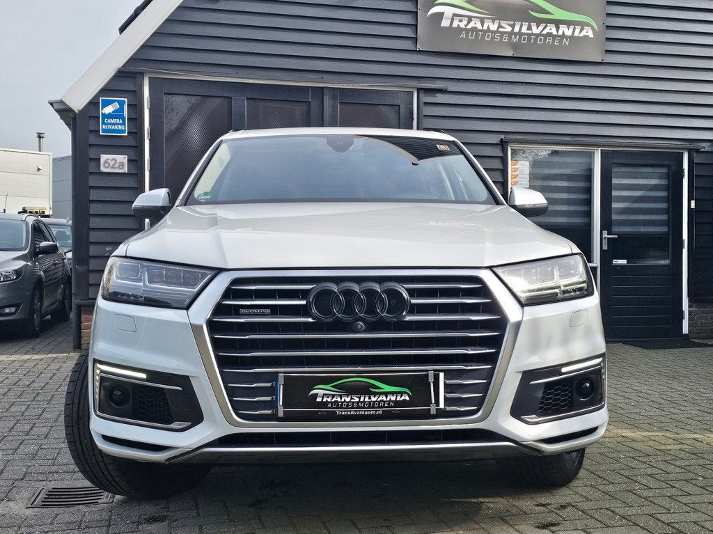 Audi Q7 3.0 TDI e-tron Hybrid 374PK quattro Premium, Auto's, Audi, Gebruikt, Euro 6, 259 pk, 2420 kg