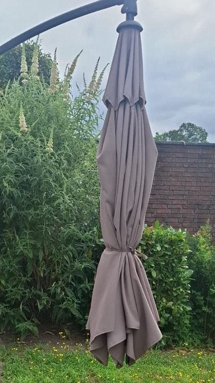 Zgan zweefparasol - perfect voor uw tuin!, Tuin en Terras, Ophalen, Kantelbaar, 2 tot 3 meter, Zweefparasol