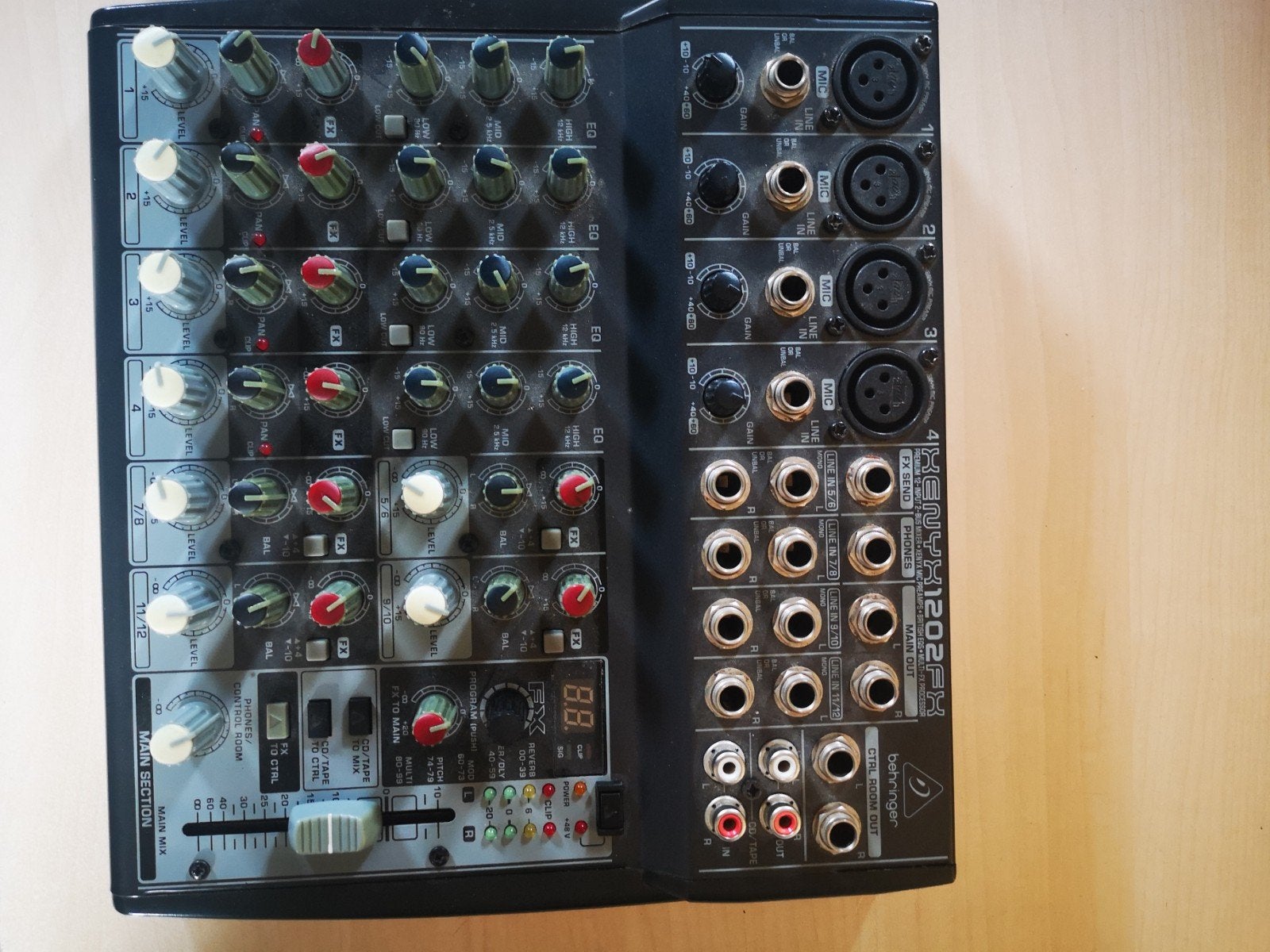 Behringer Xenyx 1202FX Mixer - prima staat, Muziek en Instrumenten, Mengpanelen, Ophalen of Verzenden, Zo goed als nieuw, 10 tot 20 kanalen