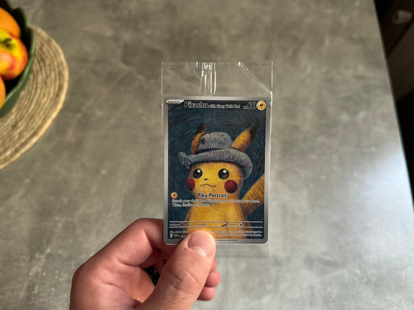 Pikachu with Grey Gelt Hat, Ophalen of Verzenden, Zo goed als nieuw, Overige kleuren