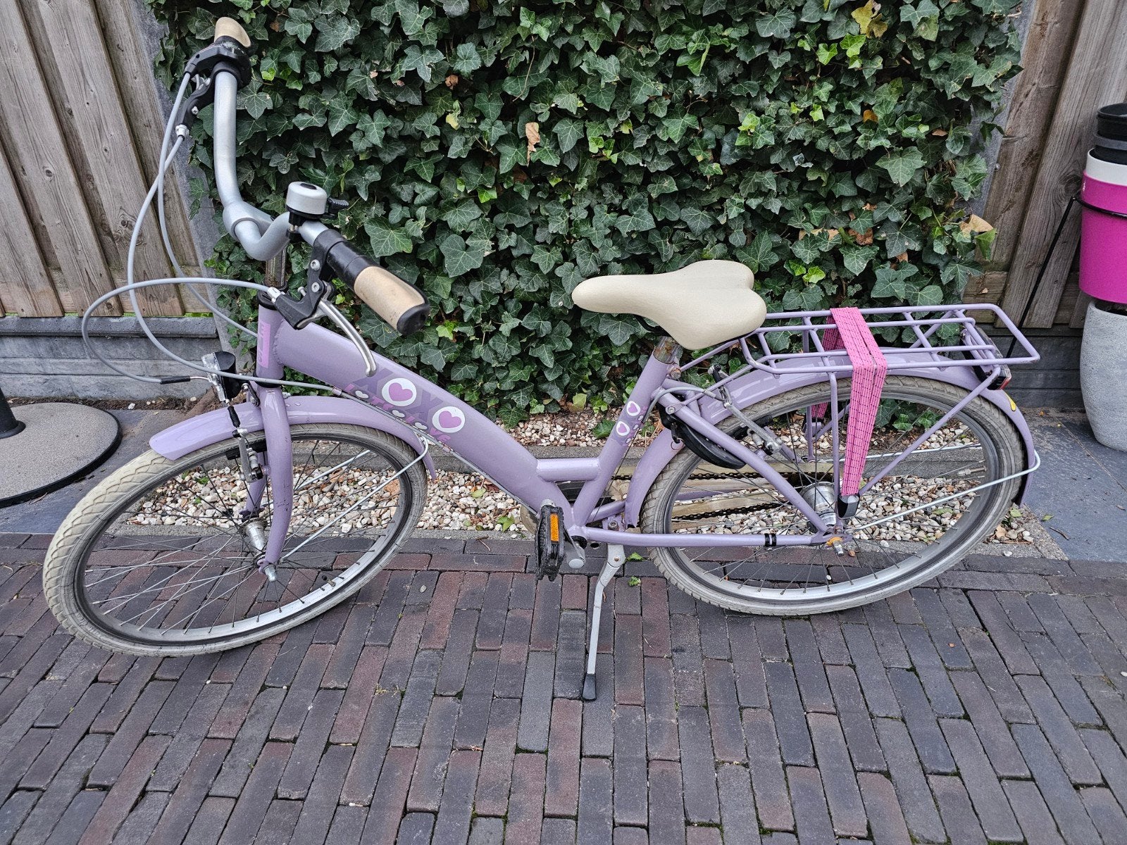 Kinderfiets 24" paars met 3 versnellingen en handrem, Fietsen en Brommers, Fietsen | Meisjes, Ophalen, Lots of love, Velgrem, Versnellingen