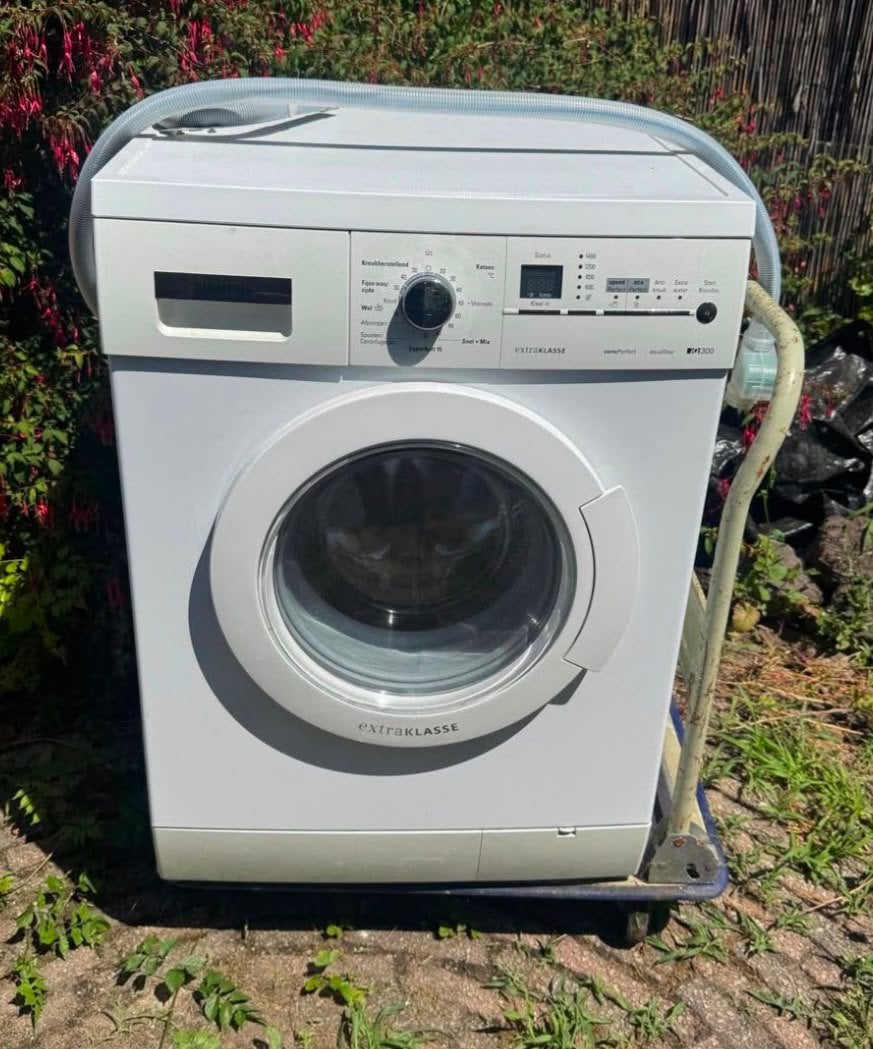 Wasmachine Siemens iQ300 extraklasse, Witgoed en Apparatuur, Wasmachines, Gebruikt, 6 tot 8 kg, Minder dan 85 cm, 1200 tot 1600 toeren