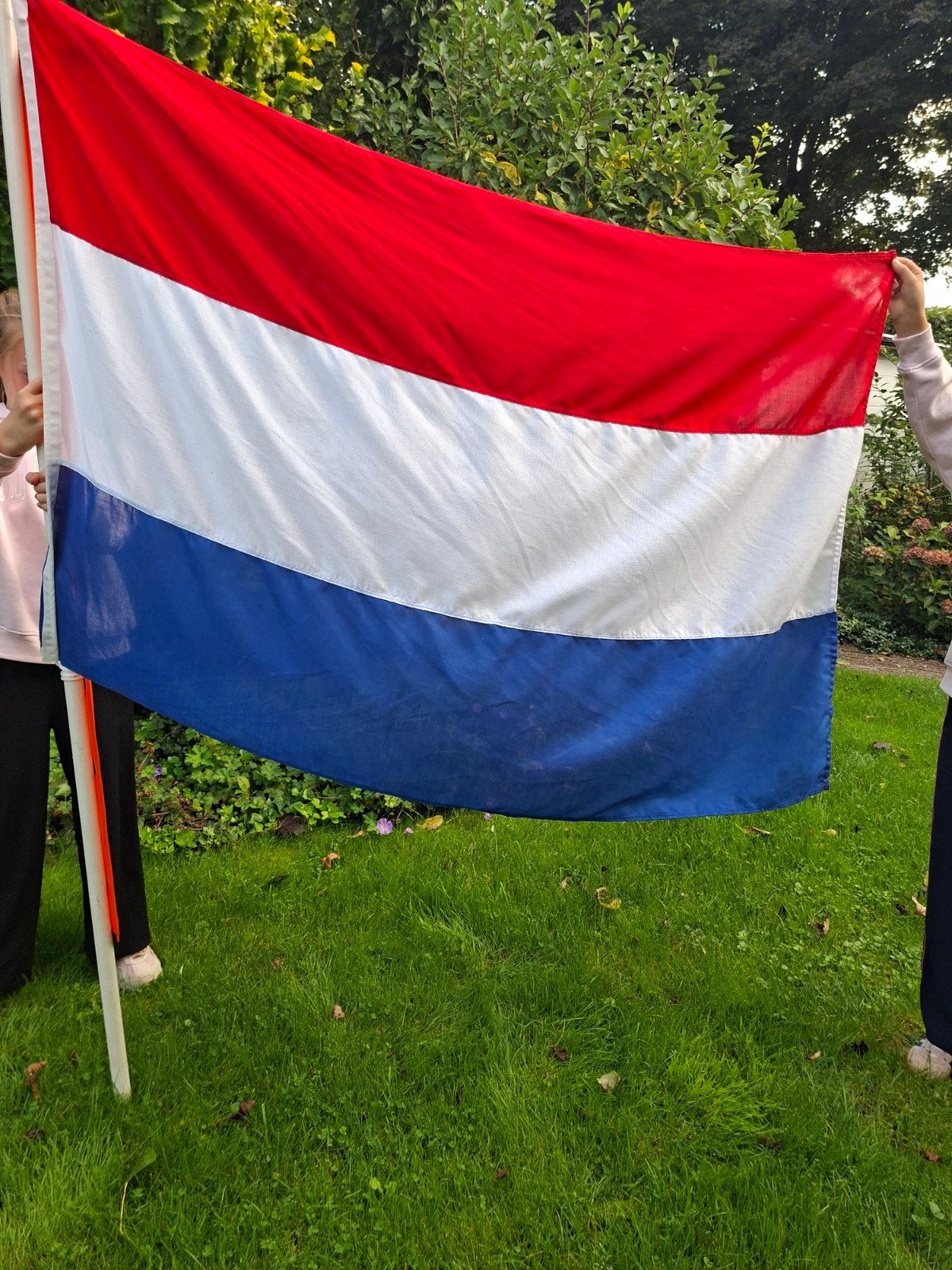 nederlandse vlag en wimpel, Ophalen