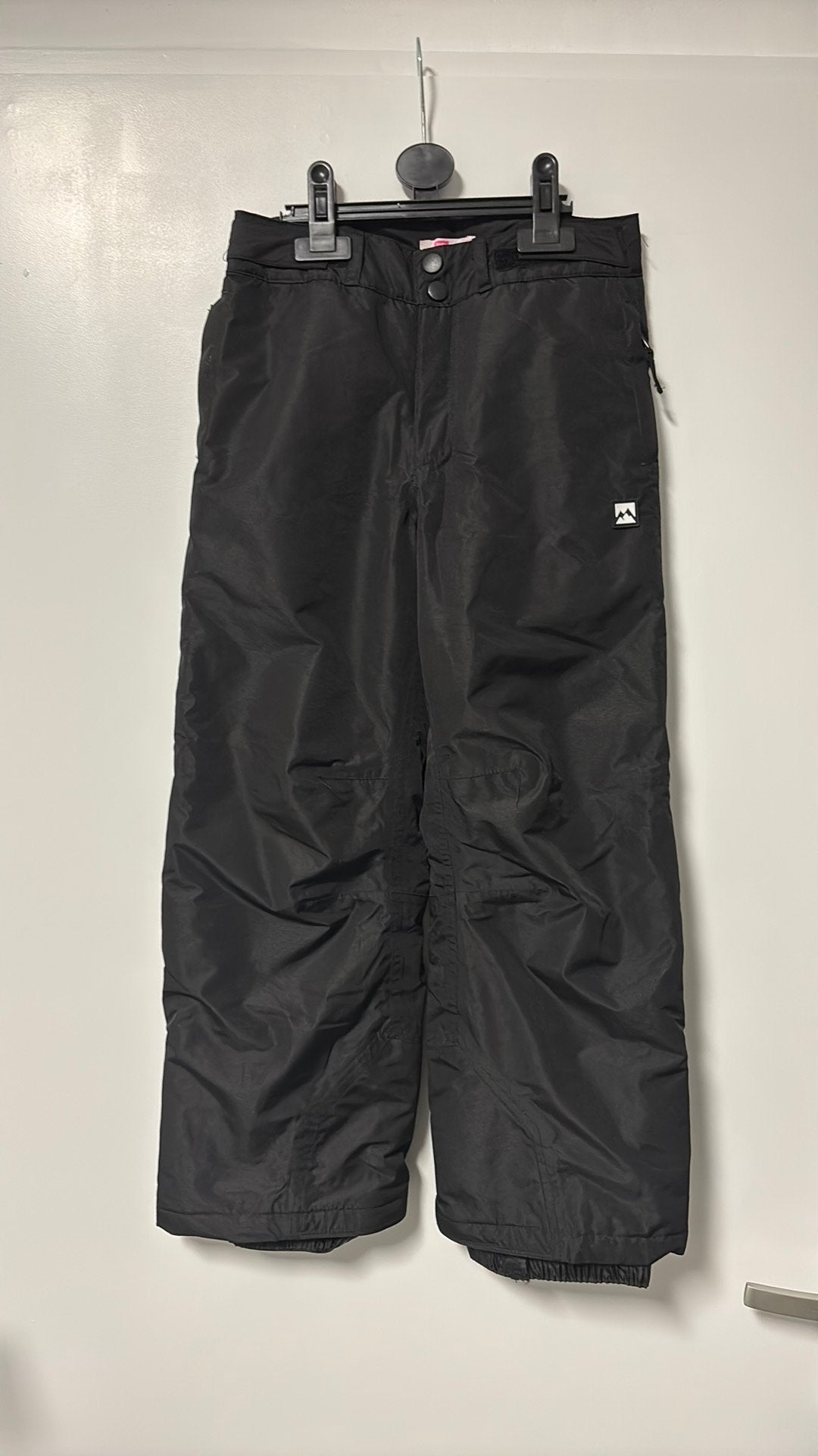 WE Fashion meisjes skibroek 122-128 zwart, Ophalen of Verzenden, Zo goed als nieuw, Meisje, Sport- of Zwemkleding