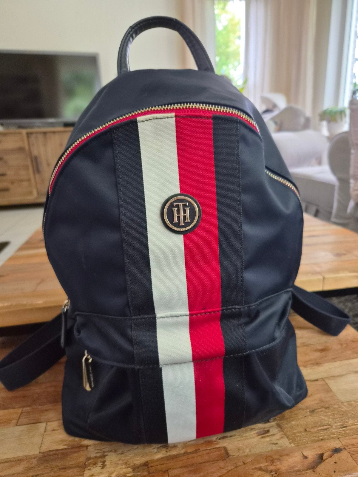 Stijlvolle Tommy Hilfiger Rugzak - Zo goed als nieuw, Overige merken, 25 tot 40 cm, Ophalen of Verzenden, Zo goed als nieuw