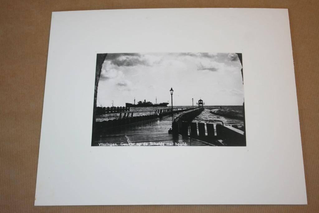 Foto Archief Vlissingen - Vlissingen Gezicht op Schelde 1930, Ophalen of Verzenden, Gelezen