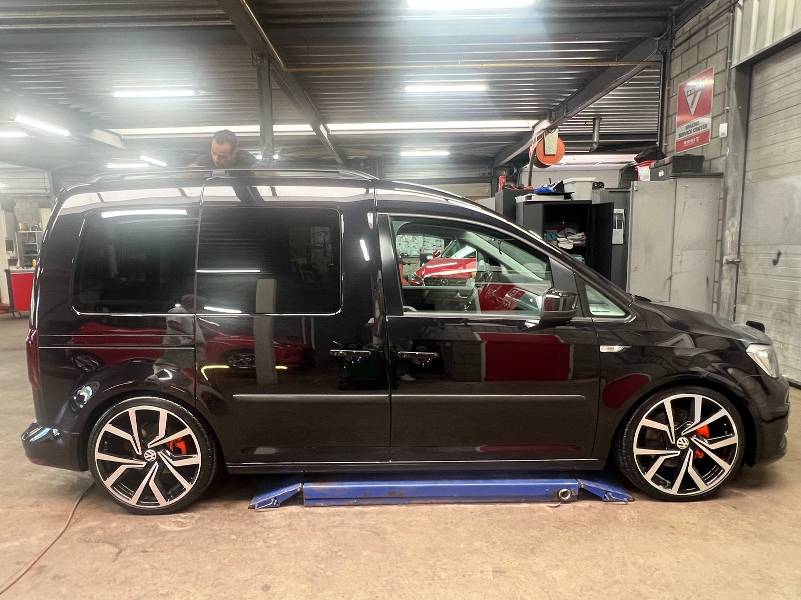 Volkswagen Caddy 1.4 TSI 92KW 2017 Zwart, Auto's, Voorwielaandrijving, 125 pk, 1287 kg, 4 cilinders