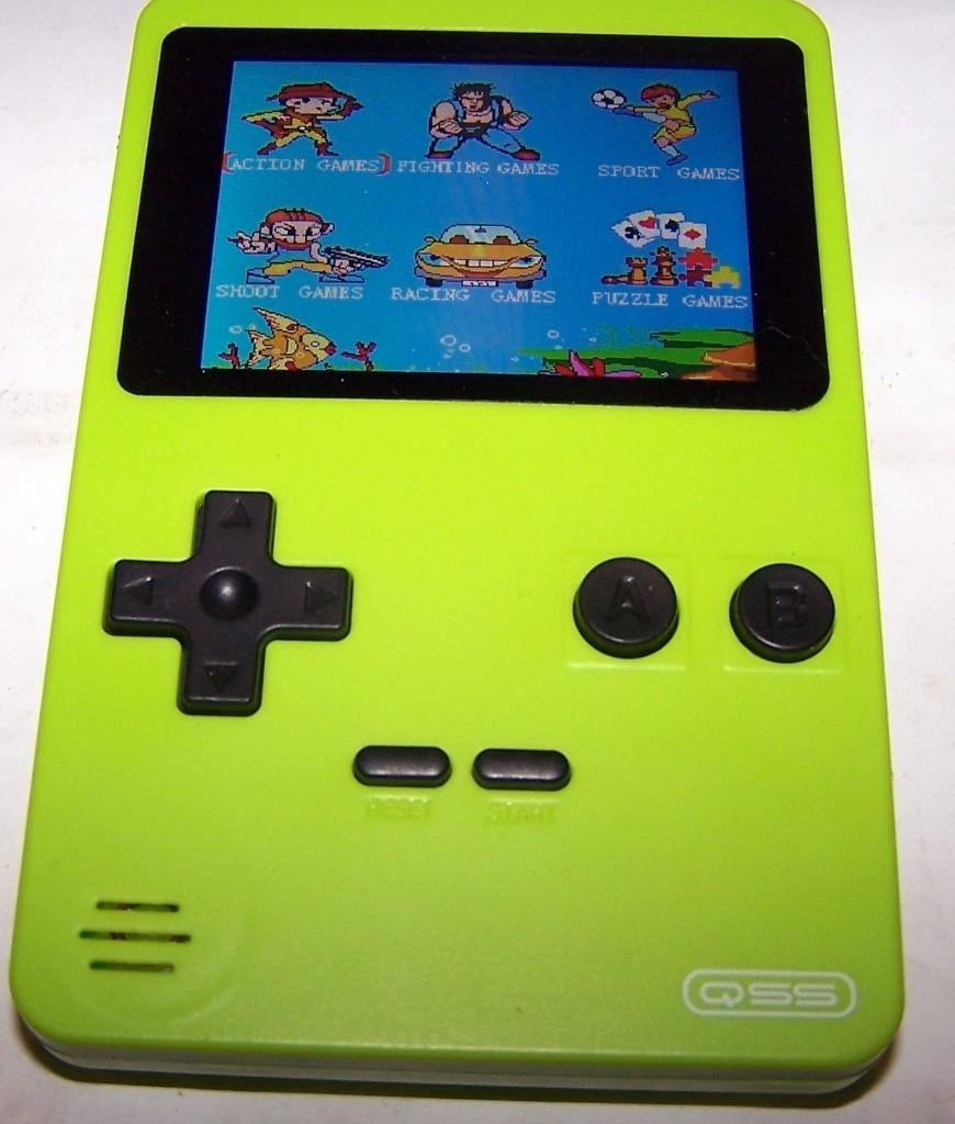 QSS Mini Retro Arcade spelcomputer. 240 games Nieuwstaat., 1 speler, Eén computer, Ophalen of Verzenden, Zo goed als nieuw