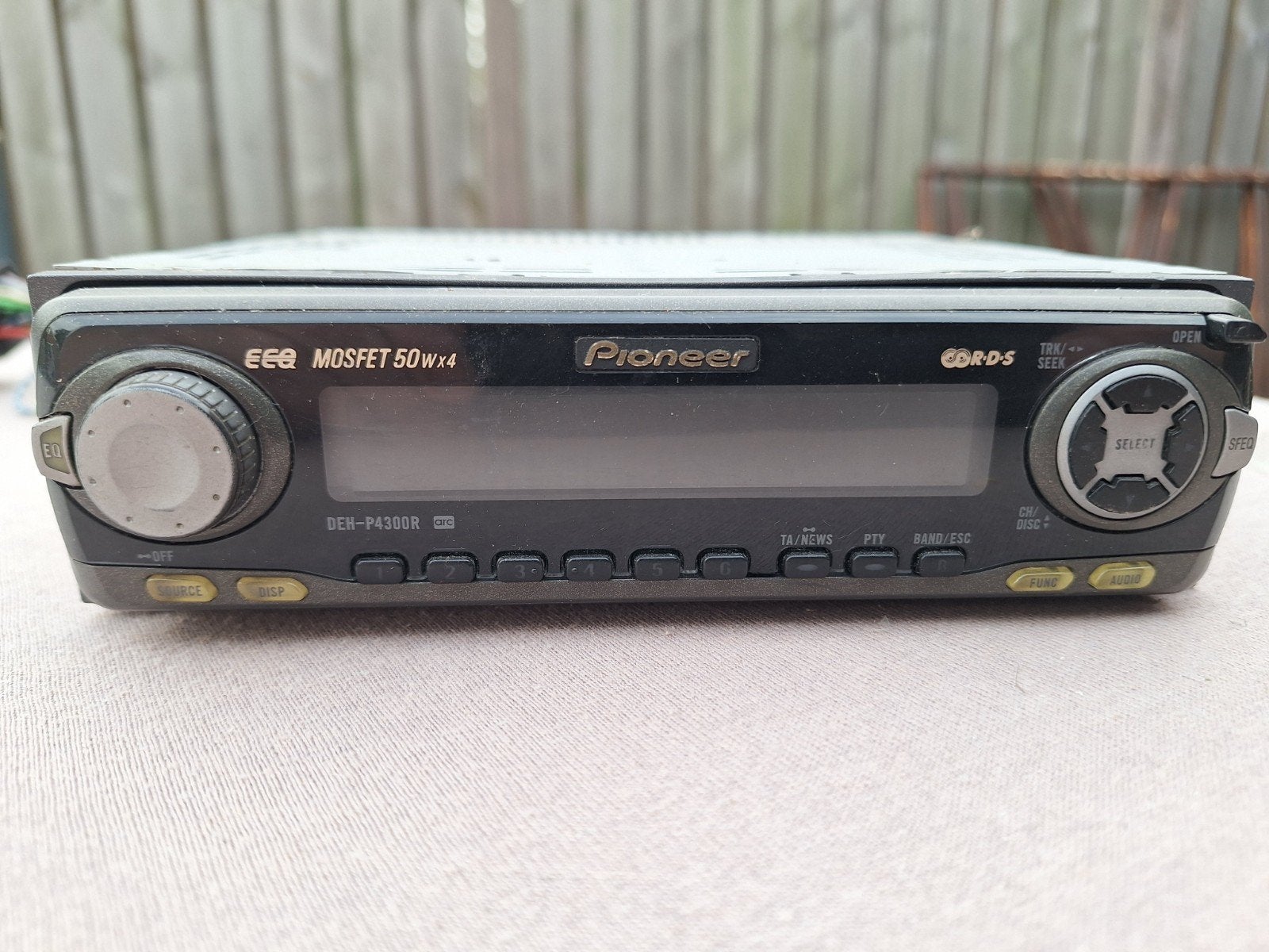 Pioneer DEH-P4300R Autoradio 4x50W MOSFET, Auto diversen, Ophalen of Verzenden, Gebruikt