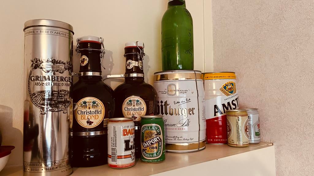 Bierverzameling en oude jeneverflessen - Gratis ophalen, Ophalen, Gebruikt, Flesje(s), Overige merken