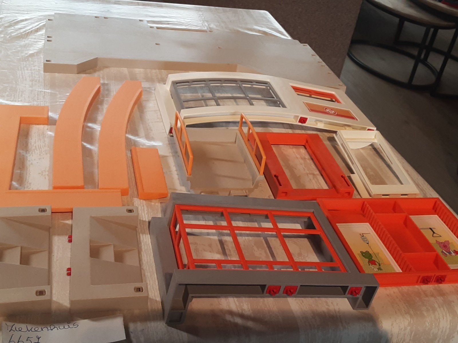 onderdelen ziekenhuis 6657, Gebouw, Losse onderdelen, Ophalen of Verzenden, Zo goed als nieuw