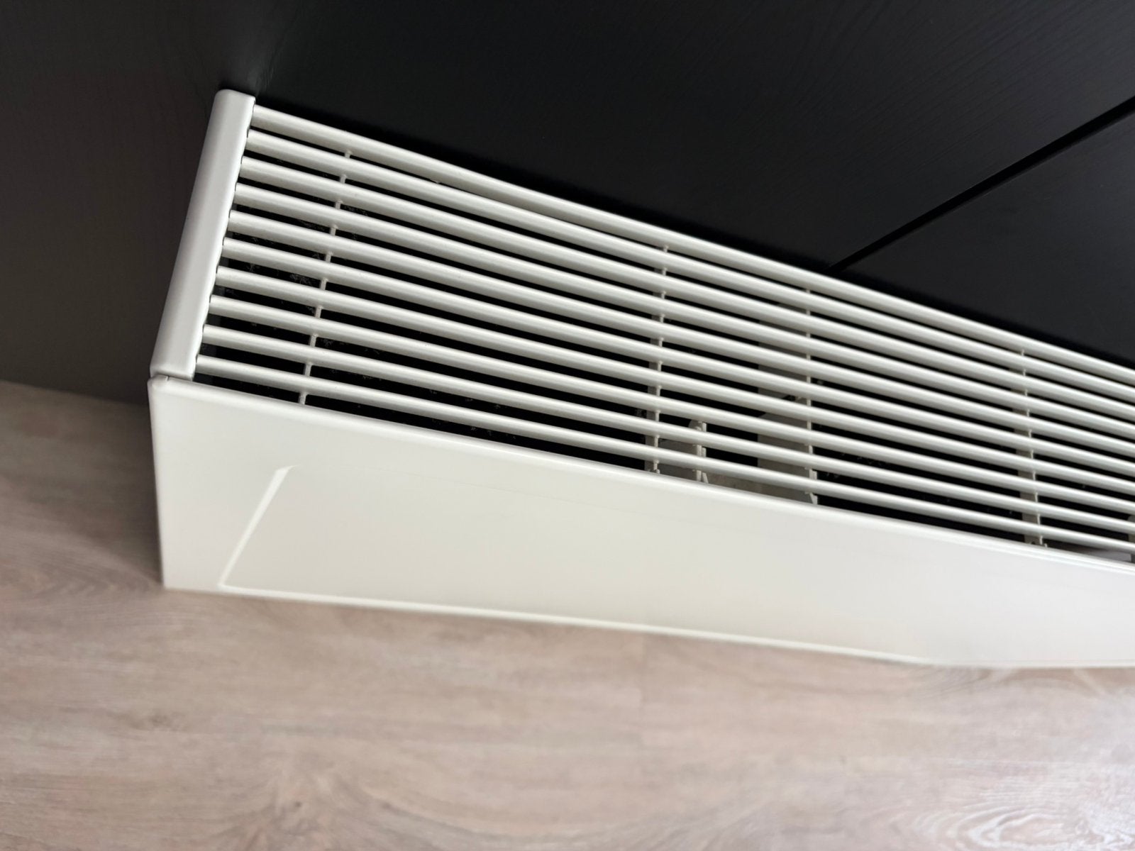 Sentimo radiatorbekleding, Ophalen, 30 tot 80 cm, Overige typen, Zo goed als nieuw