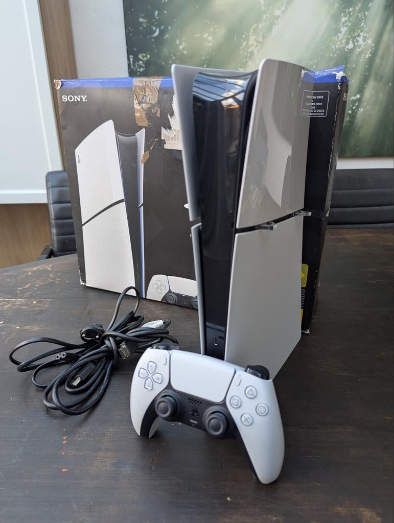 Playstation 5 met controller, Spelcomputers en Games, Spelcomputers | Sony PlayStation 5, Zo goed als nieuw, Playstation 5, Ophalen of Verzenden