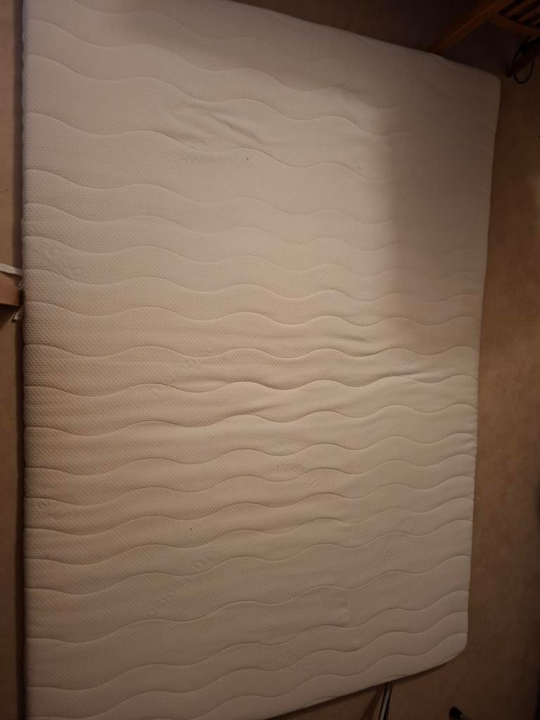 Matras topper. 150200, Ophalen, Zo goed als nieuw