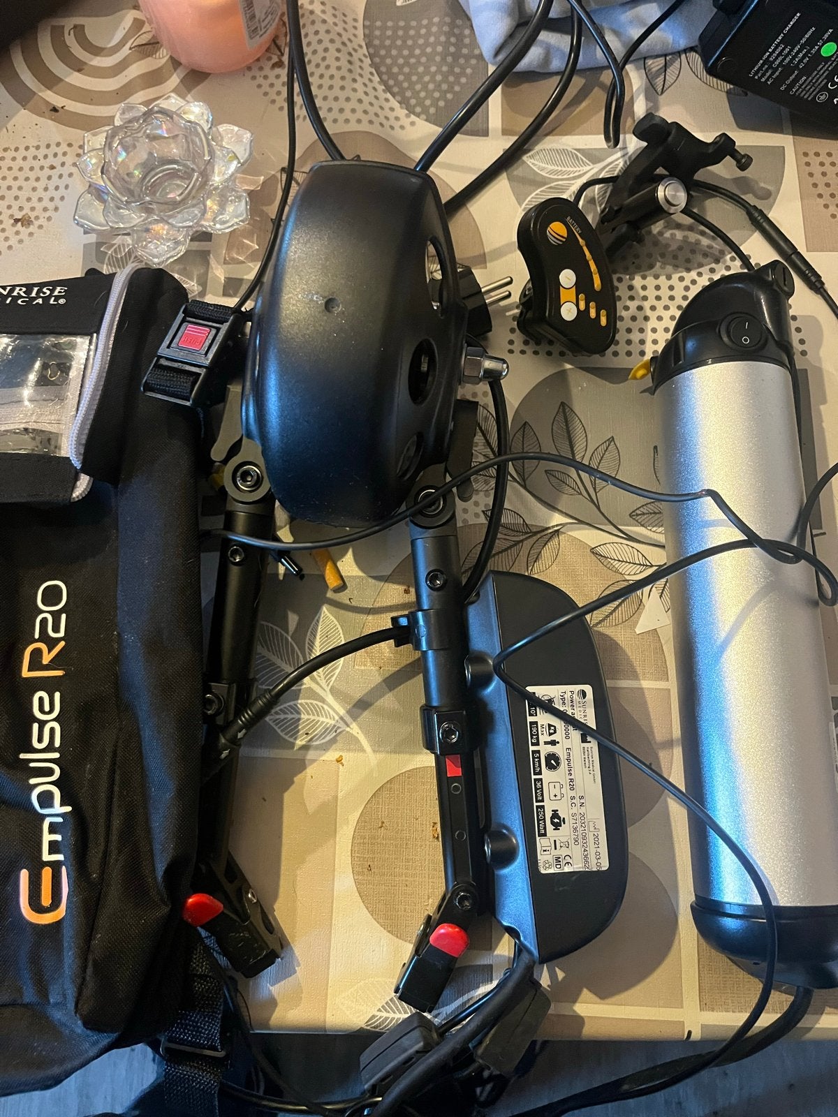 Sunrise Medical Empulse R20 elektrische duwondersteuning, Diversen, Ophalen of Verzenden, Zo goed als nieuw, Elektrische rolstoel