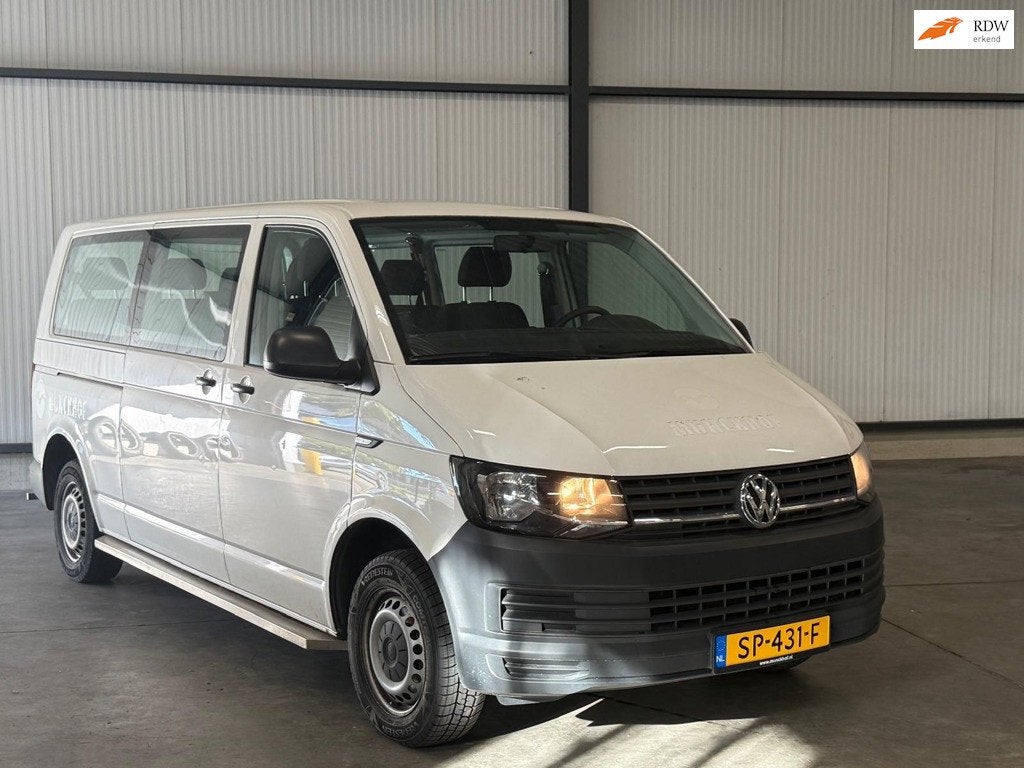 Volkswagen Transporter Kombi 2.0 TDI L2H1, Auto's, Voorwielaandrijving, Gebruikt, 2500 kg, Wit