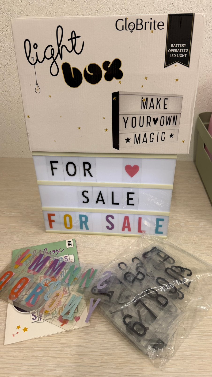 Light box met zwarte + gekleurde letters & cijfers, Ophalen of Verzenden, Zo goed als nieuw