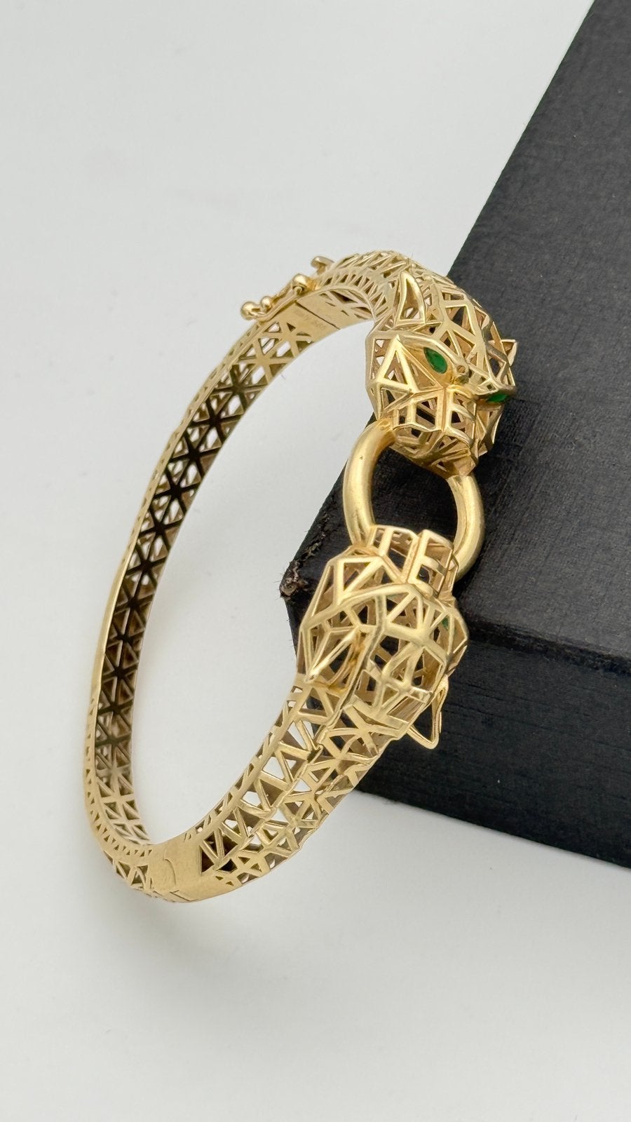 Bieden! 14 Karaat Gouden Panter Bangle Armband 60 mm, Ophalen of Verzenden, Zo goed als nieuw, Nvt, Nvt