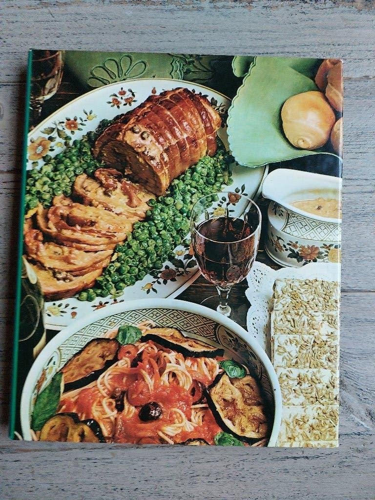 100 Komplete menu's ISBN: 9788449937868, Boeken, Ophalen of Verzenden, Zo goed als nieuw, Corri H Van Donselaar -Dijksterhuis