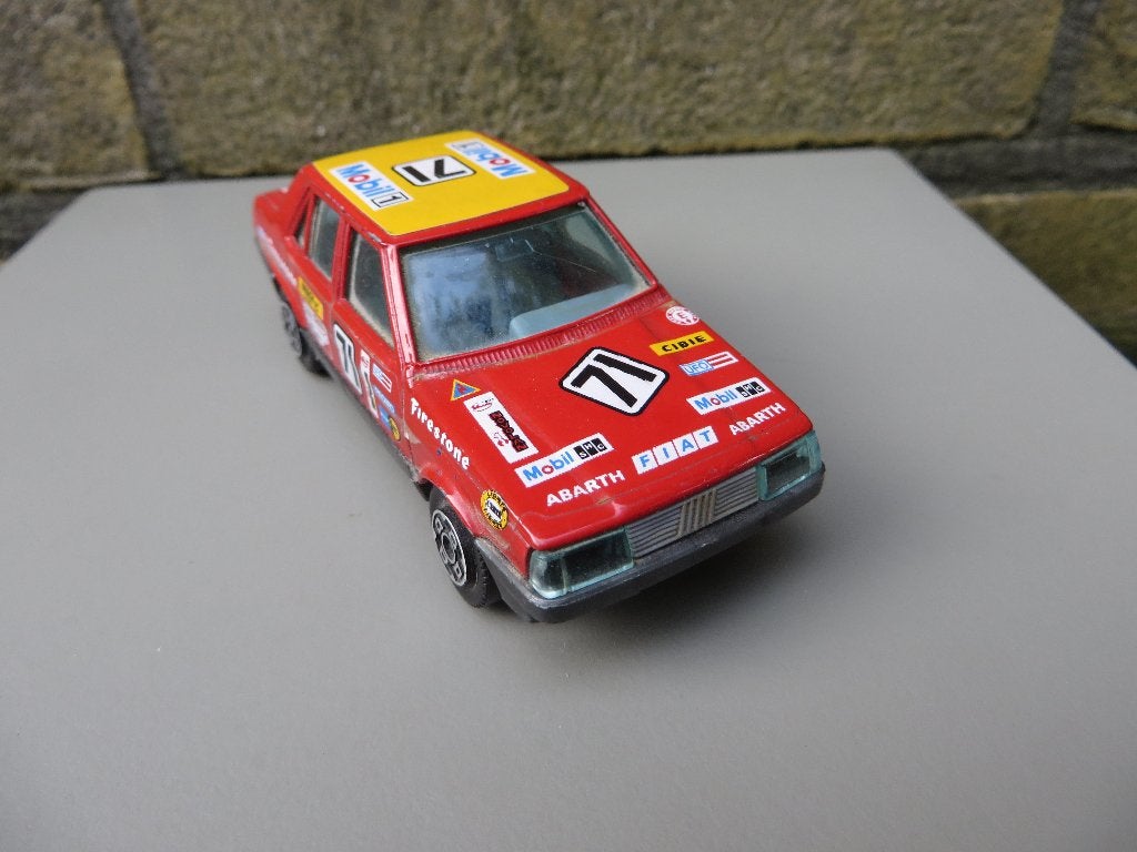 Burago Fiat Regata rood ABARTH, Ophalen of Verzenden, Gebruikt, Auto, Overige merken
