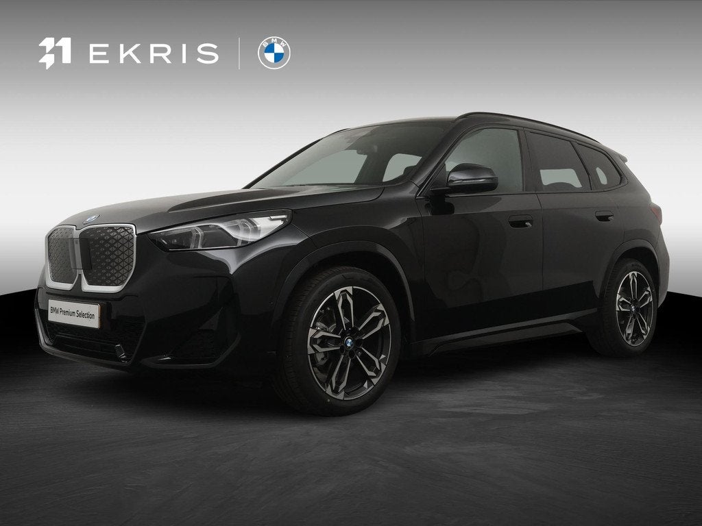 BMW iX1 eDrive20 67 kWh M Sport Edition | SoH 100% | Comfort, Auto's, BMW, Bedrijf, Te koop, iX1, ABS, Achteruitrijcamera, Adaptieve lichten