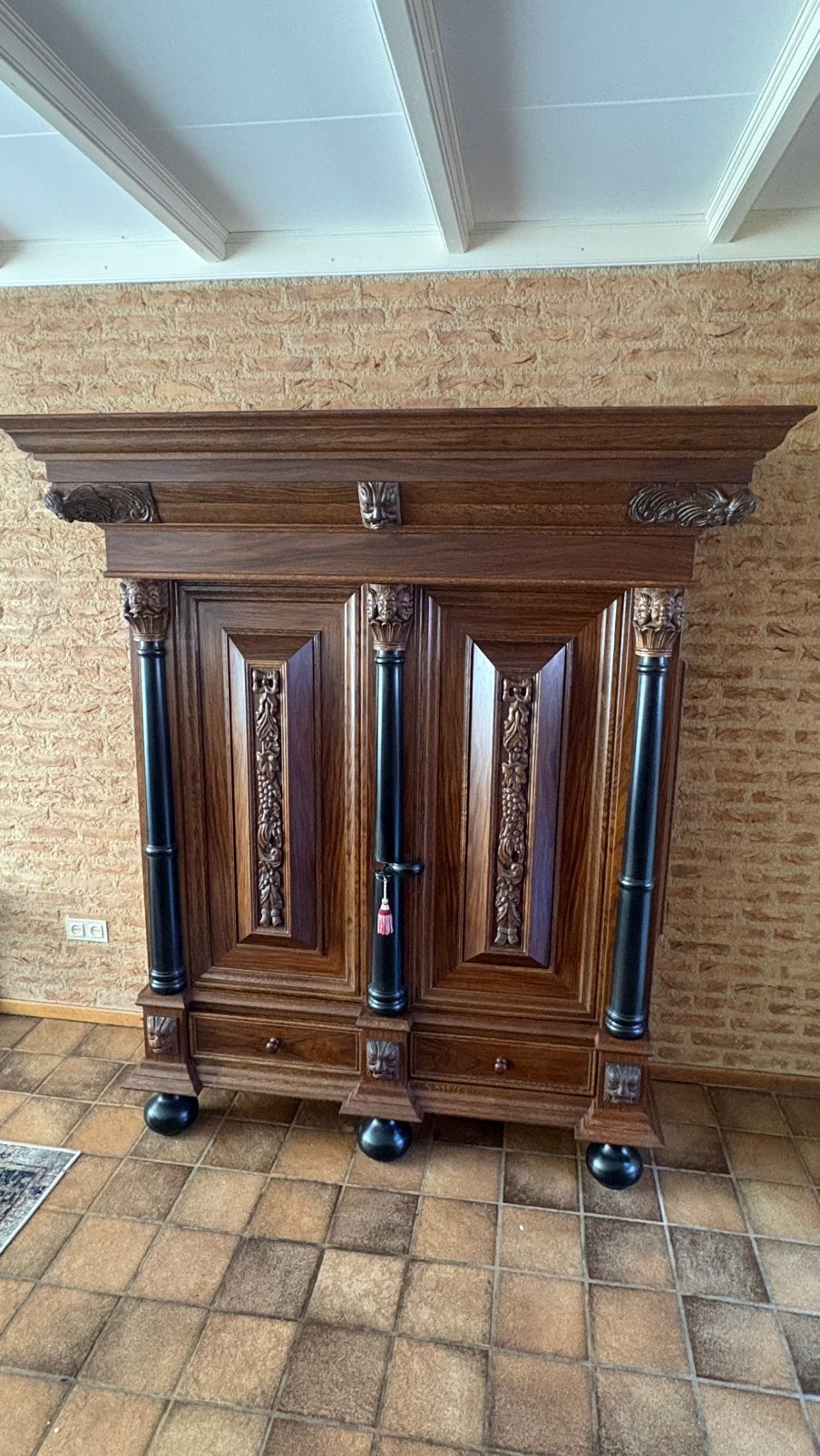Oude kast, Antiek en Kunst, Ophalen