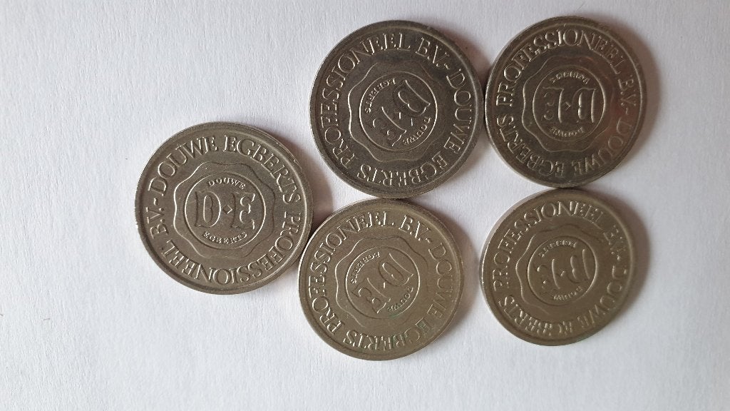 1013 douwe egberts koffiemunt., Postzegels en Munten, Penningen en Medailles, Verzenden, Overige materialen