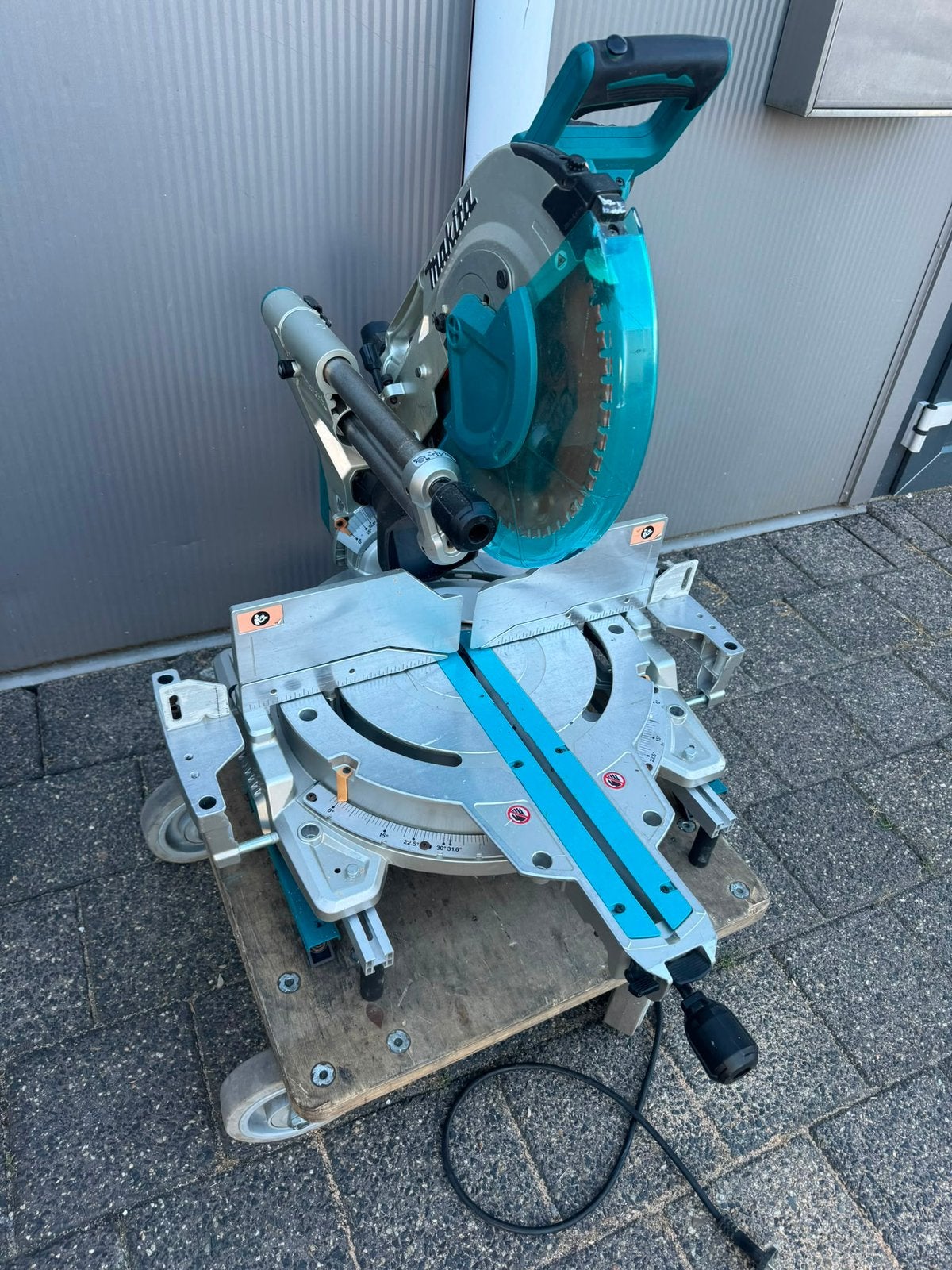 Makita afkortzaag. Ls1219l + onderstel, Doe-het-zelf en Verbouw, Gereedschap | Zaagmachines, 70 mm of meer, Ophalen of Verzenden