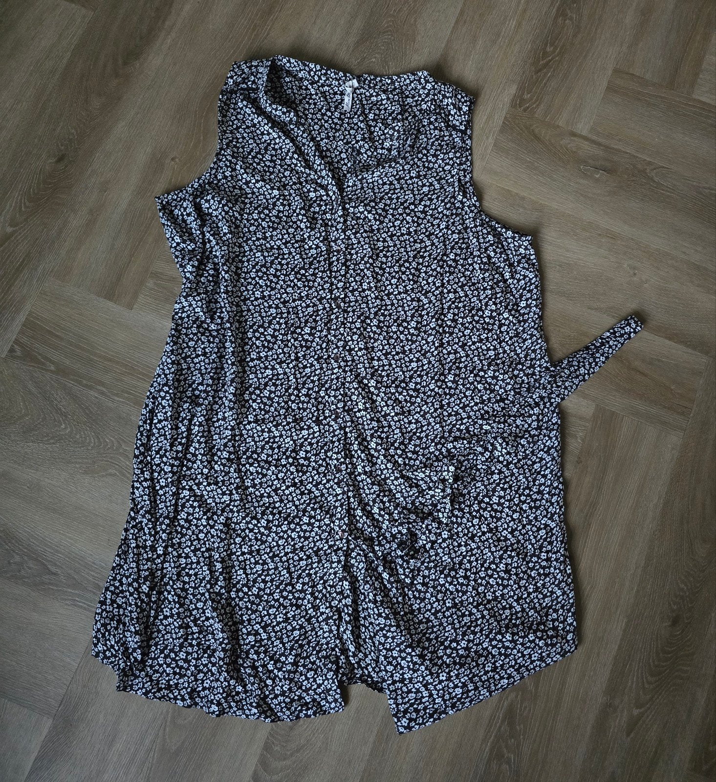 Zwarte top met bloemetjes Miss Etam maat 54, Ophalen, Zo goed als nieuw, Zwart, Shirt of Top