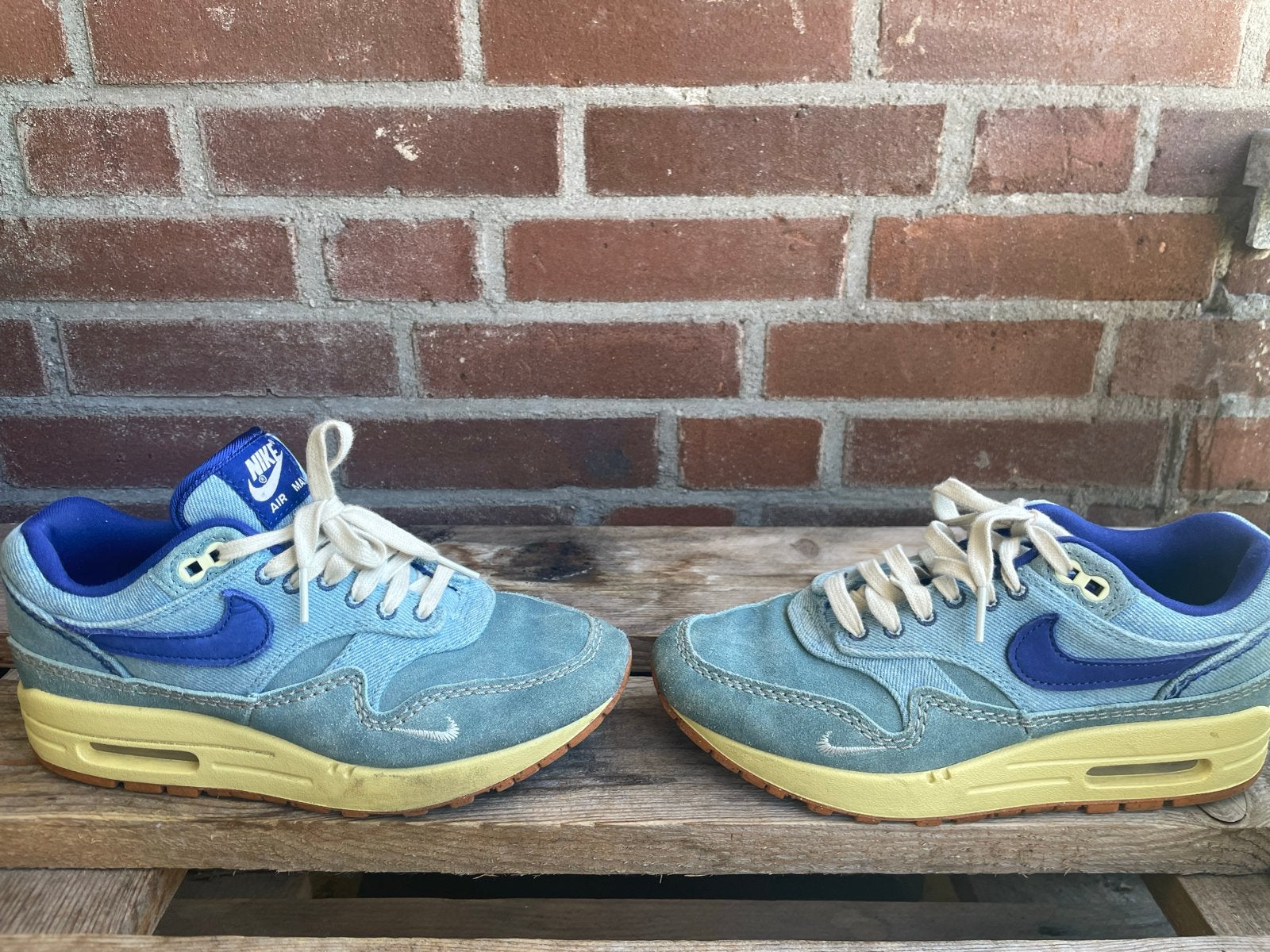 Nike Air Max 1 PRM “Dirty Denim” DV3050-300 - Maat 37.5, Ophalen of Verzenden, Zo goed als nieuw, Blauw, Sneakers of Gympen