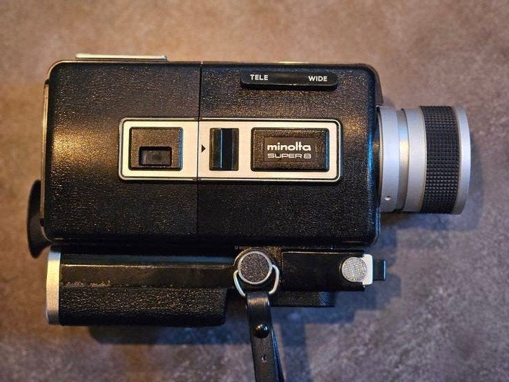 Minolta Super 8 filmcamera met Zoom Rokkor lens, Ophalen, 8mm, Camera