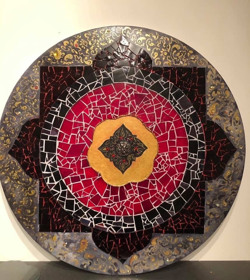 Uniek Mozaïek Wandbord - 60 cm doorsnee met geschilderde ond, Gebruikt, Oosters, Meerkleurig, Steen/keramiek