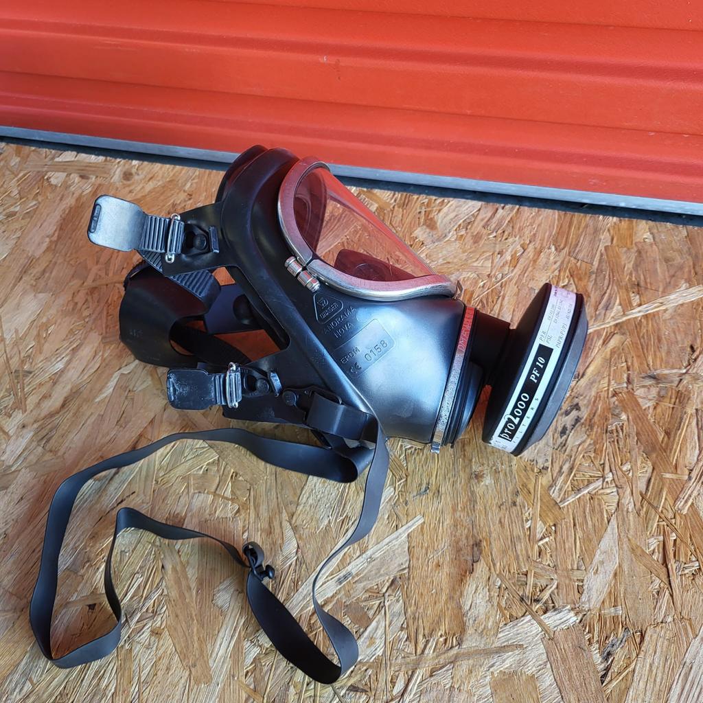 Volgelaatsmasker met filter - Bescherming tegen gevaarlijke, Ophalen of Verzenden, Gebruikt, Volgelaatsmaskers