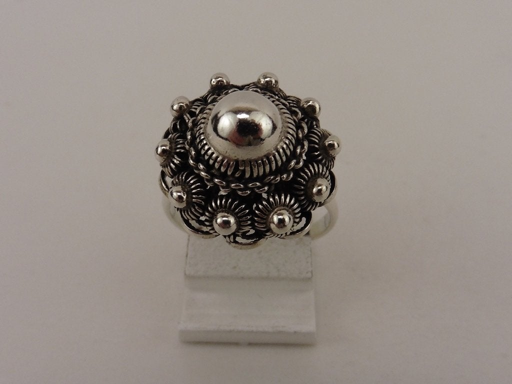 Zilveren ring Zeeuws                                    Z171, Gebruikt, ., Ophalen of Verzenden, Dame