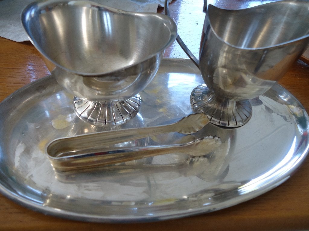 verzilverd roomstel D.E. - melkkan, suikerpot, blad en tang, Ophalen of Verzenden, Gebruikt, Gebruiksvoorwerp