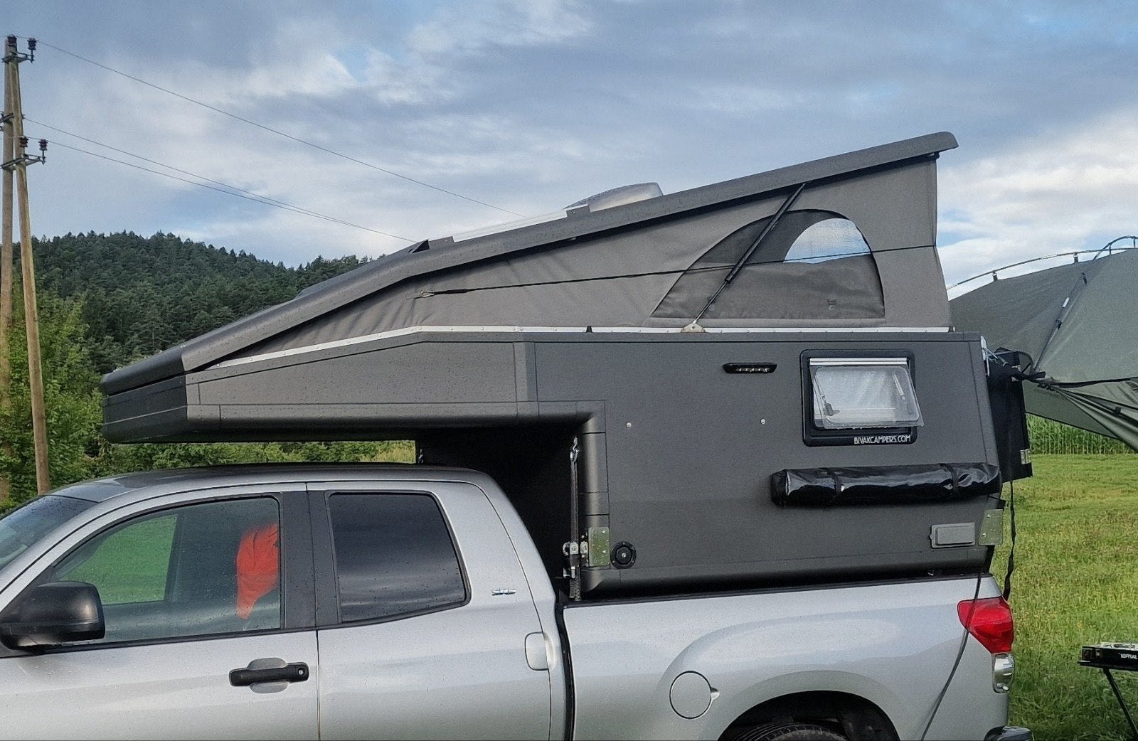 Te huur: Set-up camperunit (zonder auto). 1200 € per week, Caravans en Kamperen, Ophalen, Nieuw