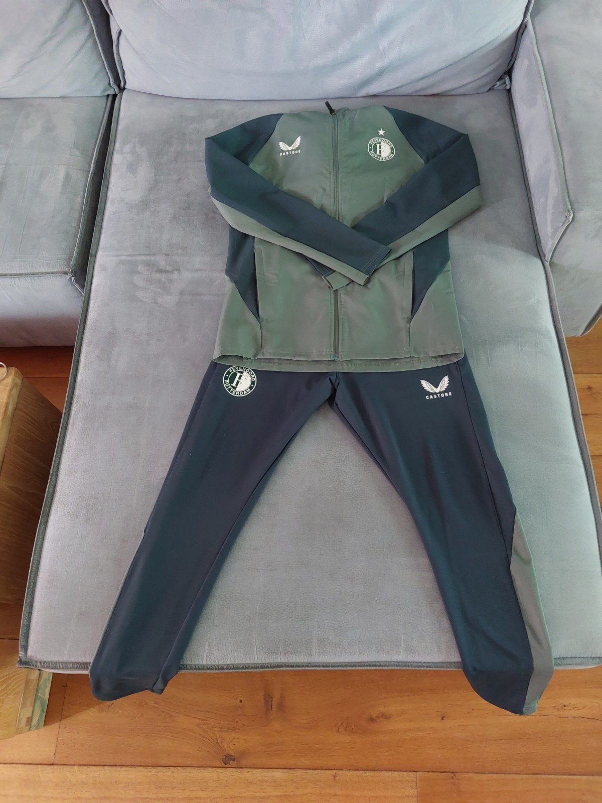 Feyenoord trainingspak, Ophalen, Zo goed als nieuw, Blauw, Voetbal