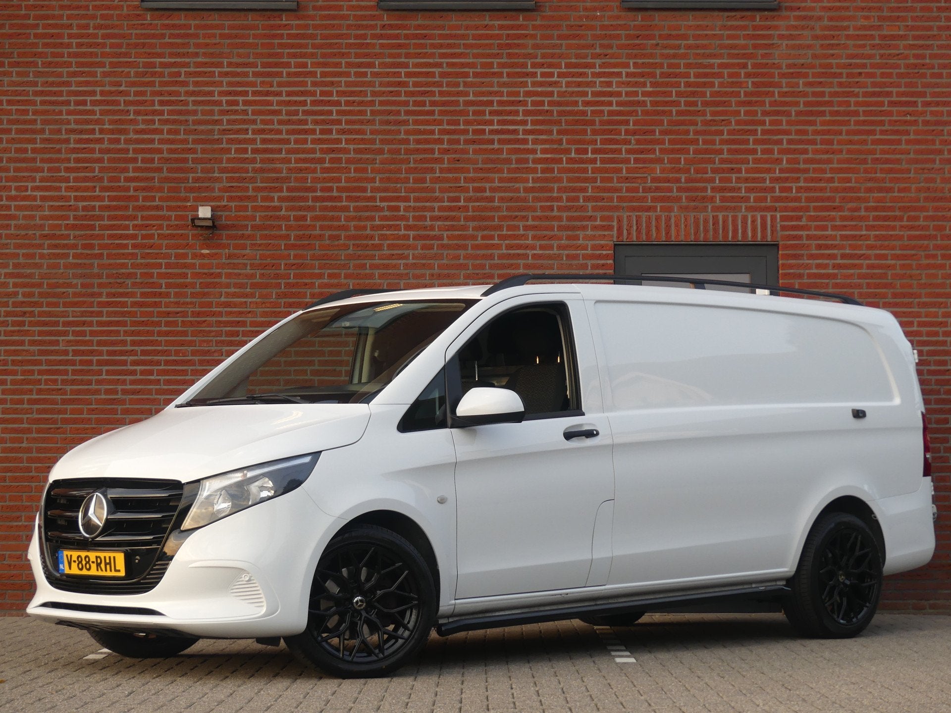 Mercedes-Benz Vito 116 CDI Extra lang Camera/Navigatie/Airco, Auto's, Automaat, Gebruikt, Euro 6, 4 cilinders