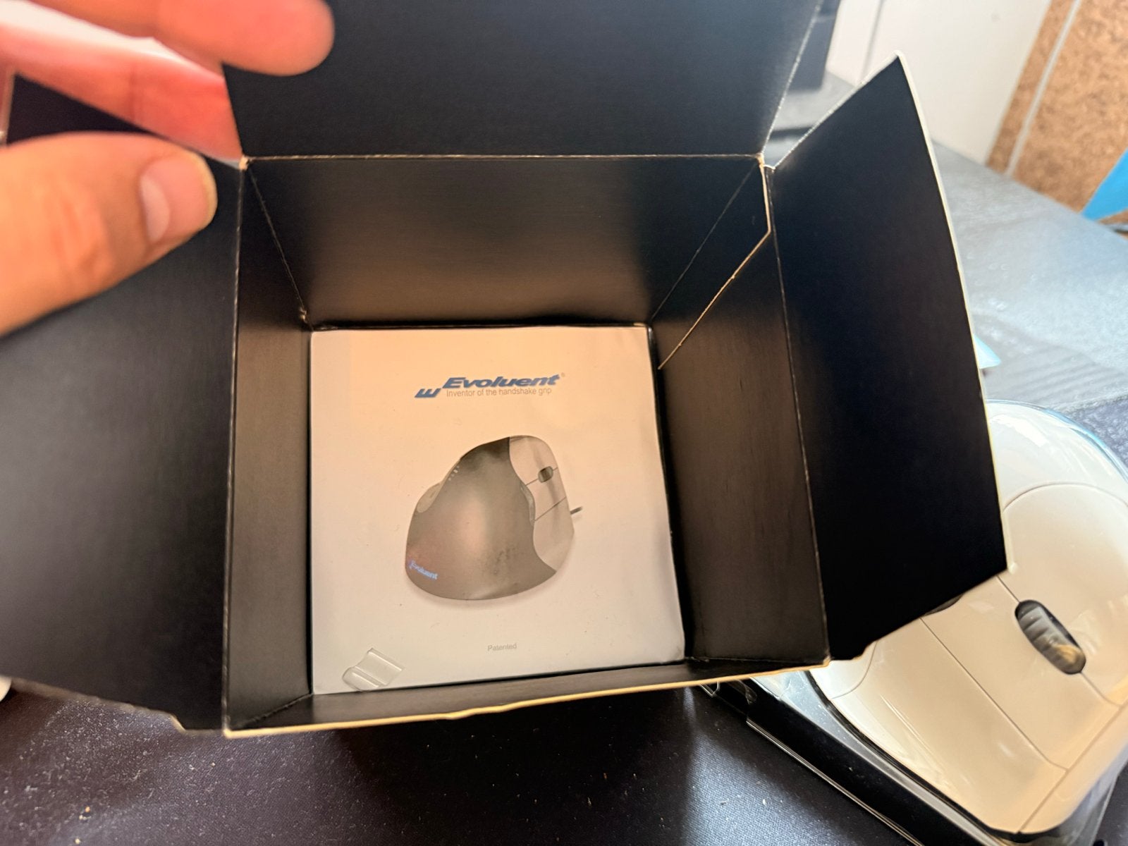 Evoluent VerticalMouse 4 Right Bluetooth Ergonomische Muis, Computers en Software, Muizen, Rechtshandig, Muis, Ergonomisch, Nieuw