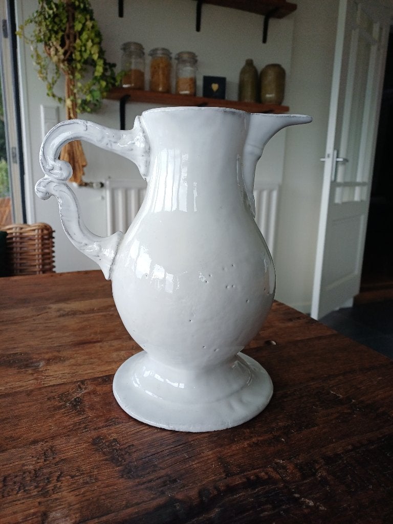 Puntgave Exclusieve Kan / Schenkkan Astier de Villatte Paris, Ophalen, Kan, Keramiek, Zo goed als nieuw