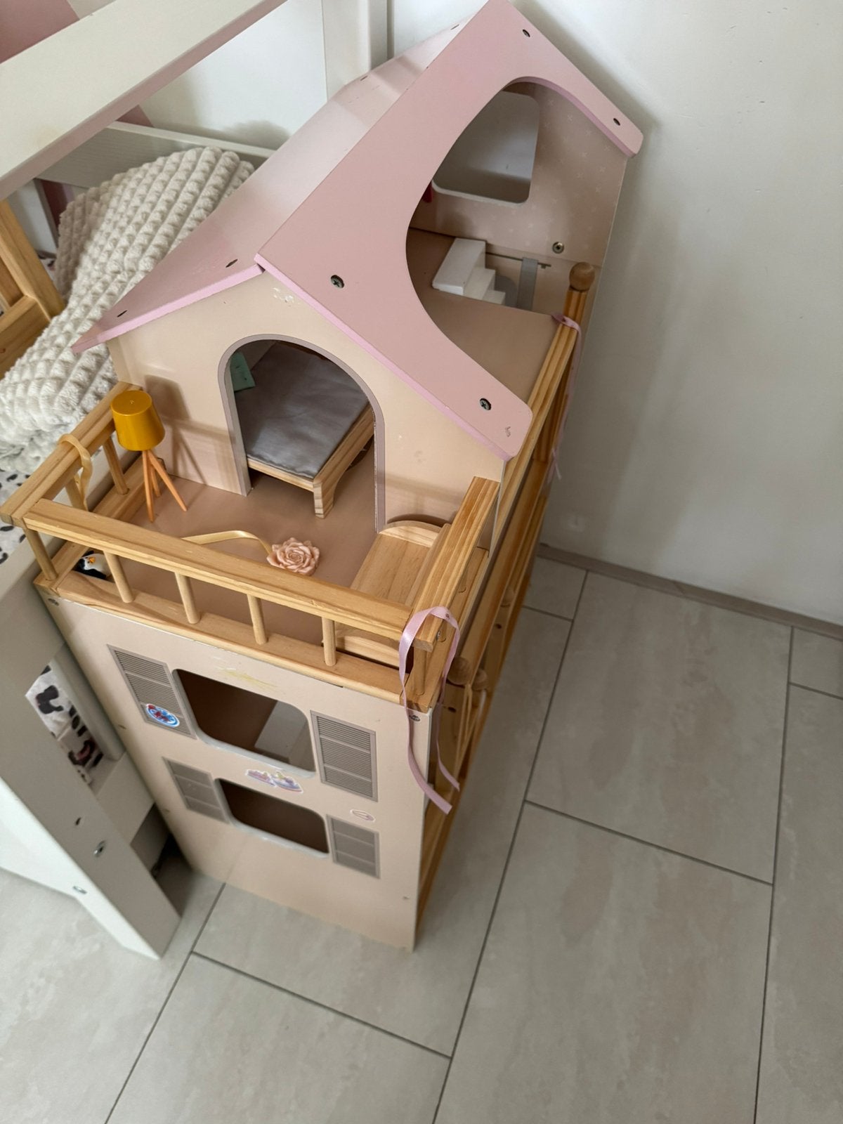 Poppenhuis roze, Ophalen, Zo goed als nieuw, Poppenhuis