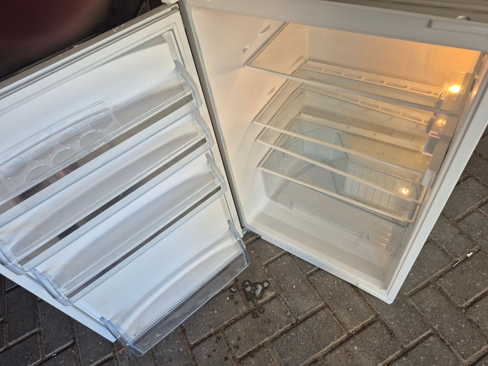 Leuke bosch inbouw koelkast 88x54x54 A+, Zonder vriesvak, 100 tot 150 liter, Zo goed als nieuw, Energieklasse A of zuiniger
