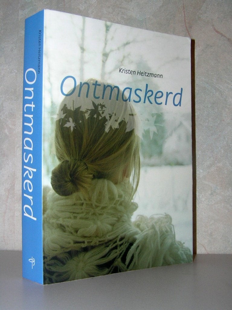 Kristen Heitzmann - Ontmaskerd (christelijke roman), Boeken, Ophalen of Verzenden, Zo goed als nieuw