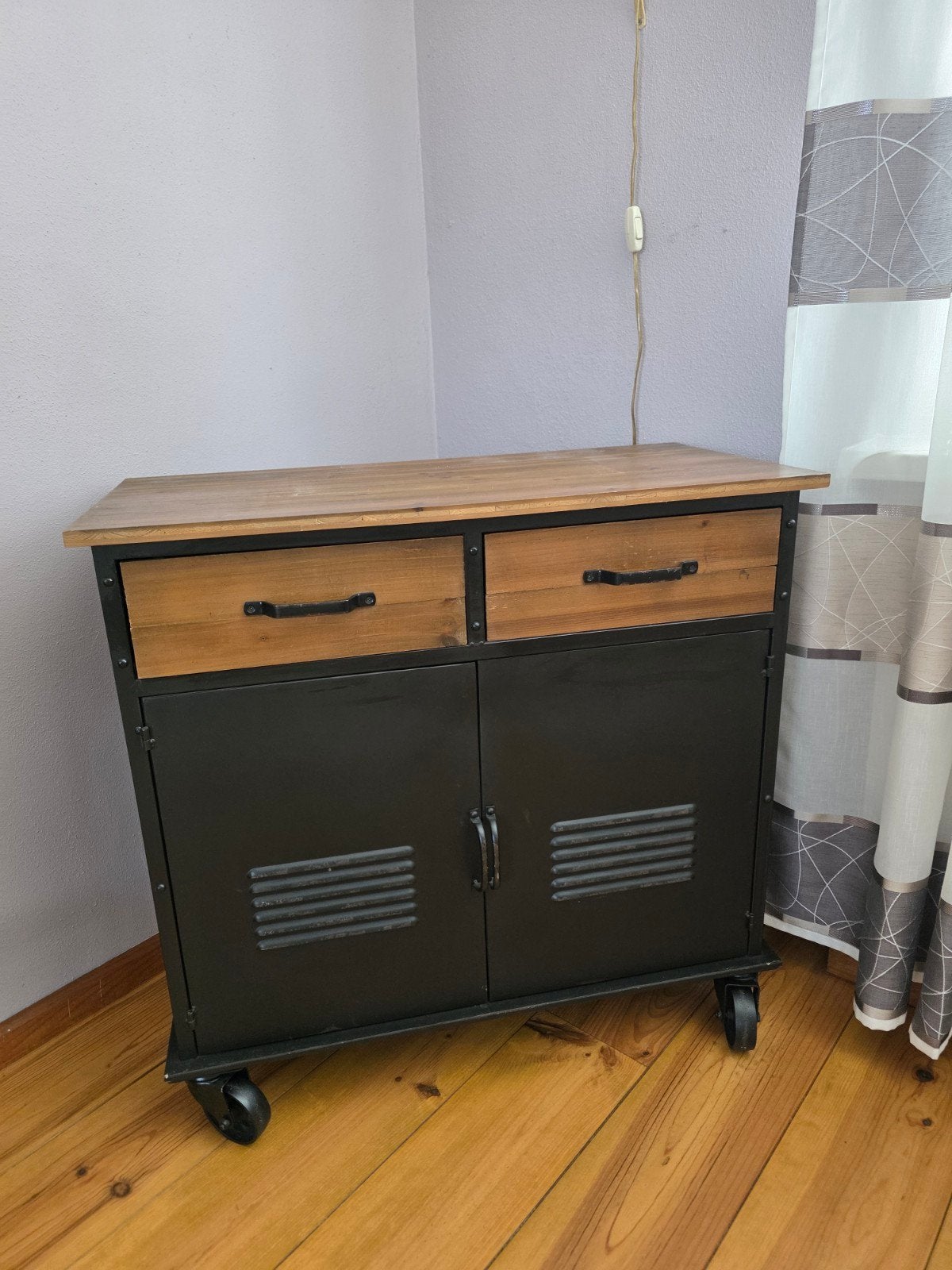 Tv kast rol kast industrieel, Met lade(s), 50 tot 100 cm, Zo goed als nieuw, Industrieel