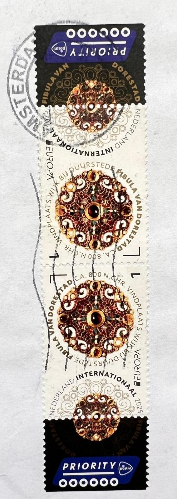 Nederland,  2025, Fibula van Dorestad, Ophalen of Verzenden, Na 1940, Gestempeld