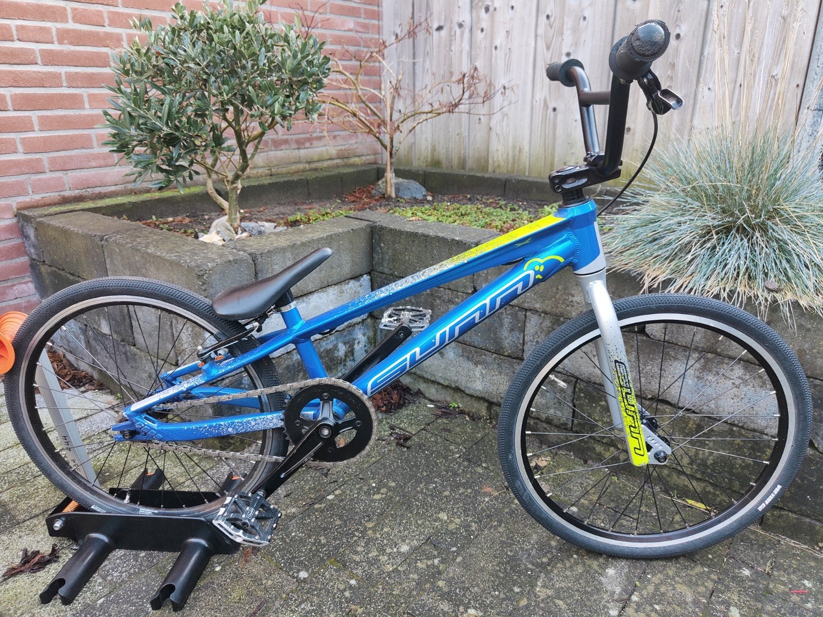 Blauwe bmx-fiets SUNN- Zo goed als nieuw, Fietsen en Brommers, Fietsen | Crossfietsen en BMX, Velgrem, Aluminium, Zo goed als nieuw