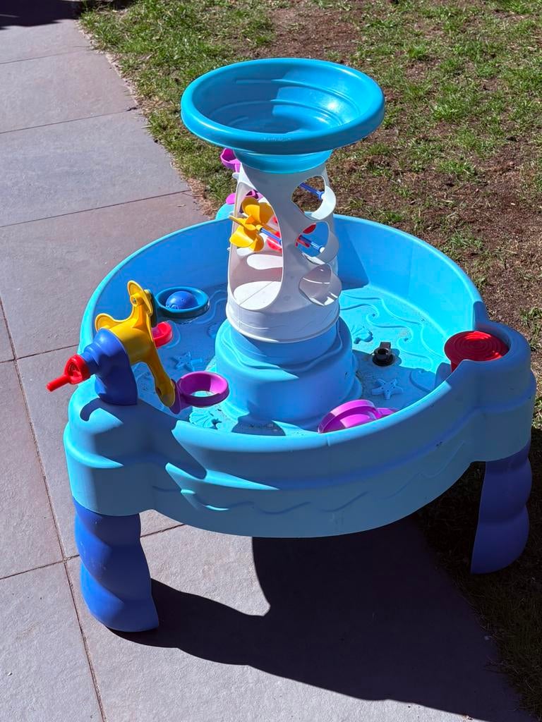 Little Tykes watertafel, Kinderen en Baby's, Speelgoed | Speeltafels, Ophalen, Zo goed als nieuw