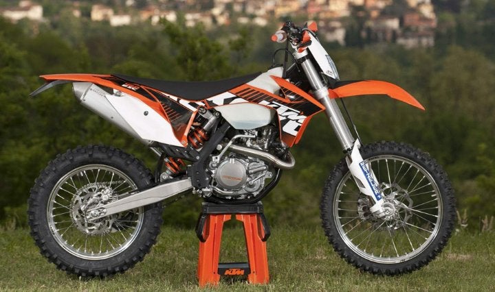 gezocht: KTM 450 exc frame met kenteken, Ophalen of Verzenden, Gebruikt